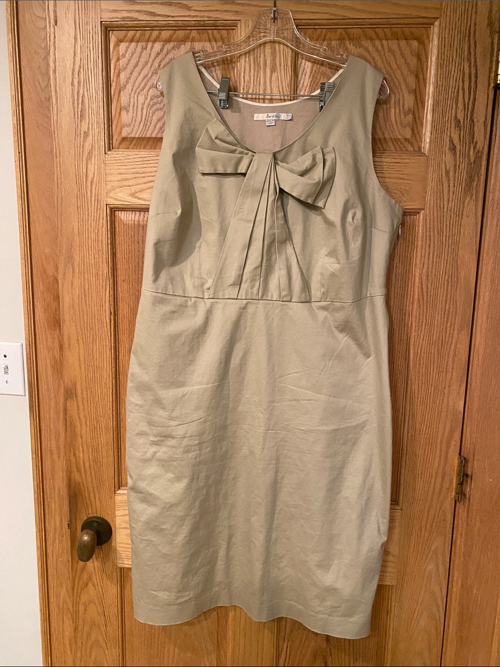 Boden Sleeveless Midi Dress with Front Bow in Light Khaki 16 Long